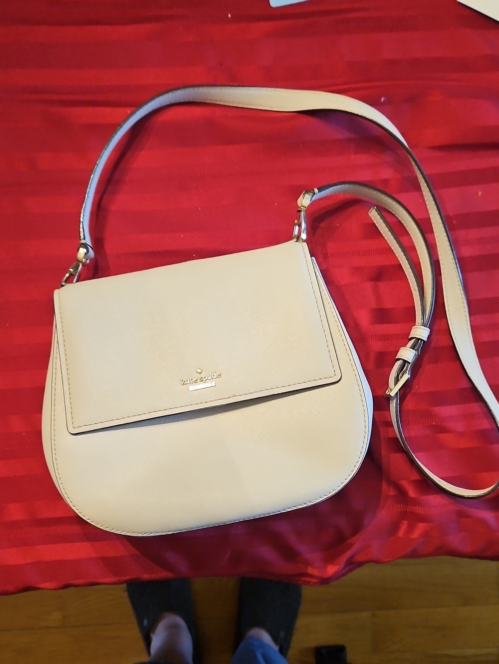 kate spade cream/light pink crossbody saddle bag with gold hardware